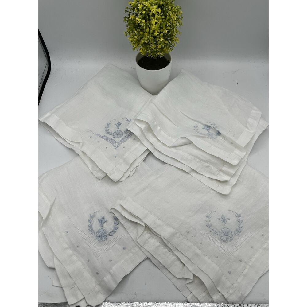 Vintage White Linen Embroidered Floral Wreath Hemstitch Napkins Set of 4